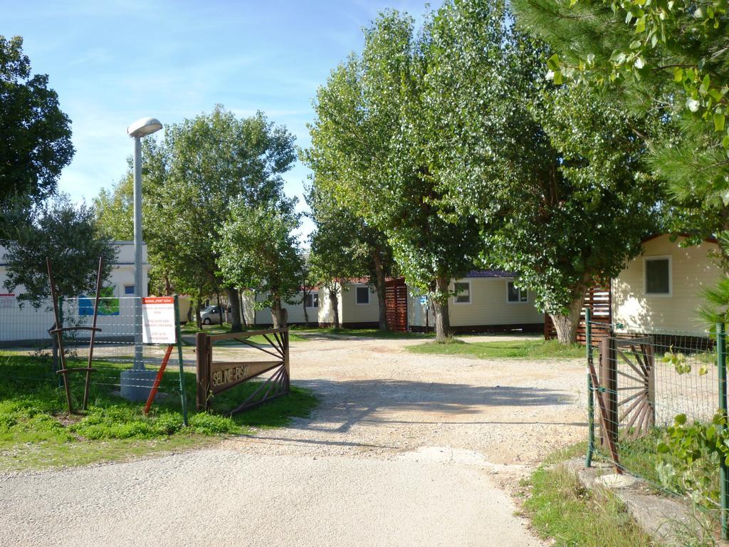 Campsite Pisak - Mobile Homes By The Sea Seline Eksteriør bilde